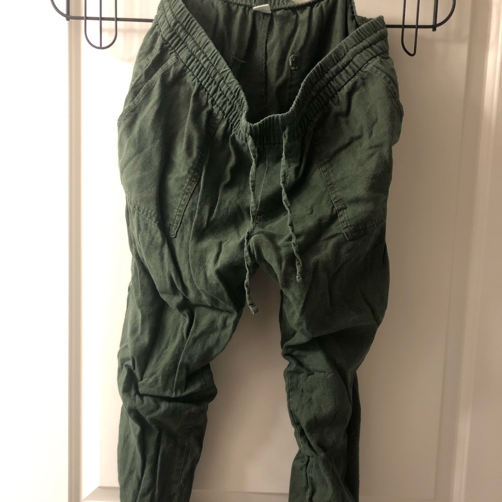 Green Cloth Pants
